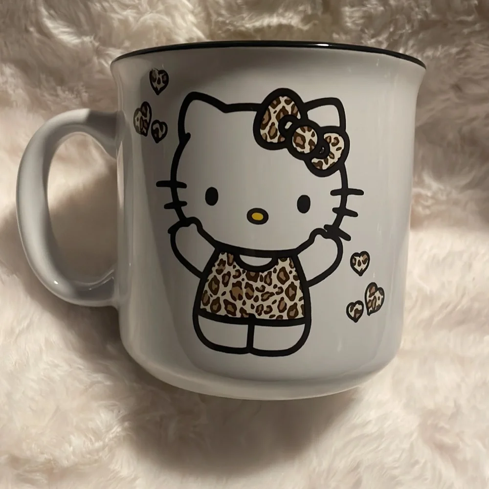 20 oz Ex-large Hello Kitty Mug‎